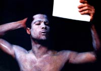 L'Uomo Vogue, /'2004