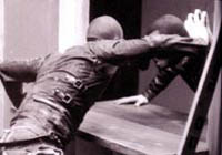 L'Uomo Vogue, /'2004