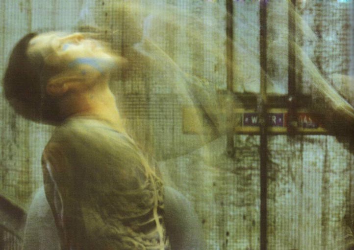  . L'Uomo Vogue. /'2004