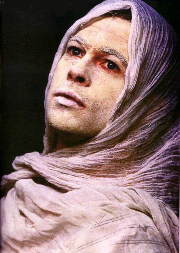  . L'Uomo Vogue. /'2004