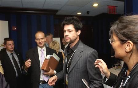  . Clinton Global Initiative Summit, 16-17/09/2005